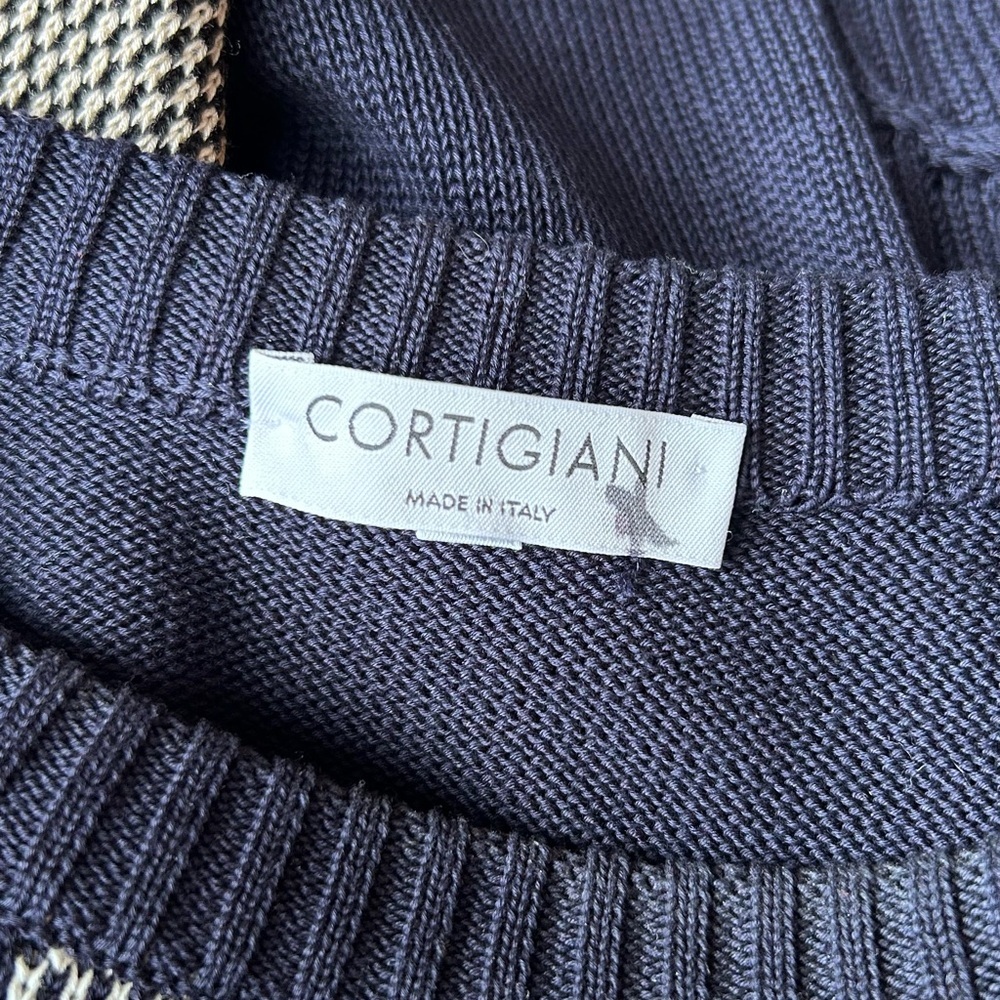 Men's Navy Crewneck Sweater with Light Gray Diamond Panels - Picture 3 of 5